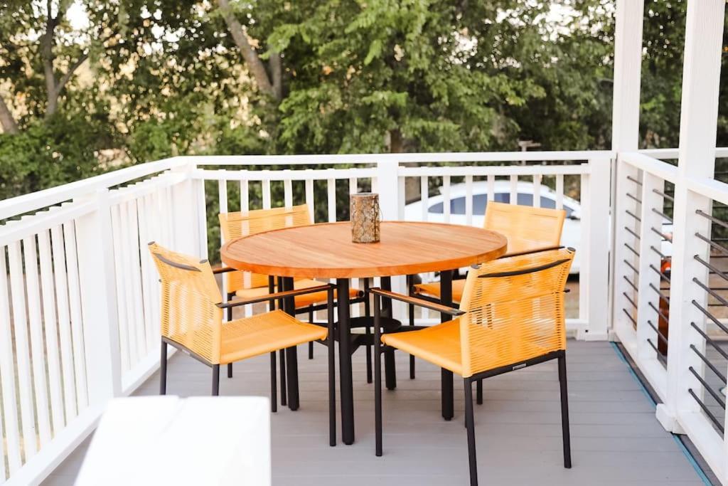 The Little Getaway-Sleeps 4, Firepit, Pet Friendly Villa Pottsboro Buitenkant foto
